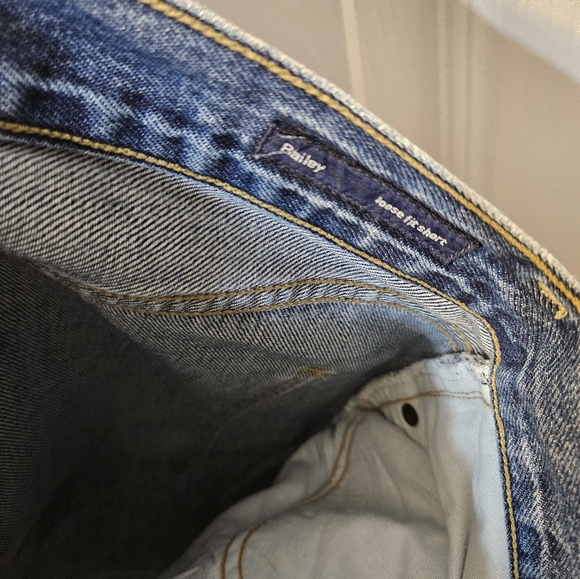 Citizens Of Humanity Blue Jean Shorts Distressed Mid-Length - Picture 8 of 9